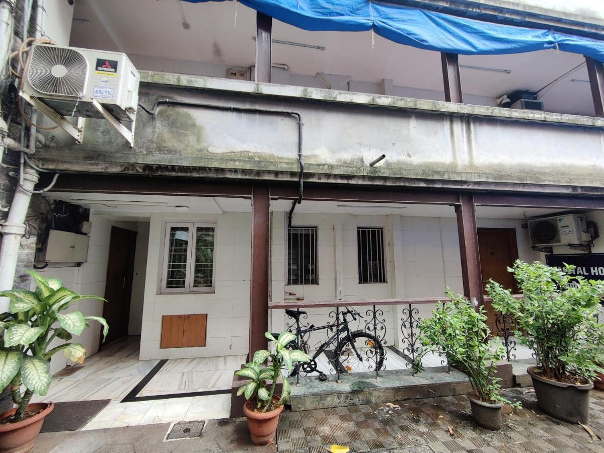 Capital Hotel Mumbai Ngoại thất bức ảnh