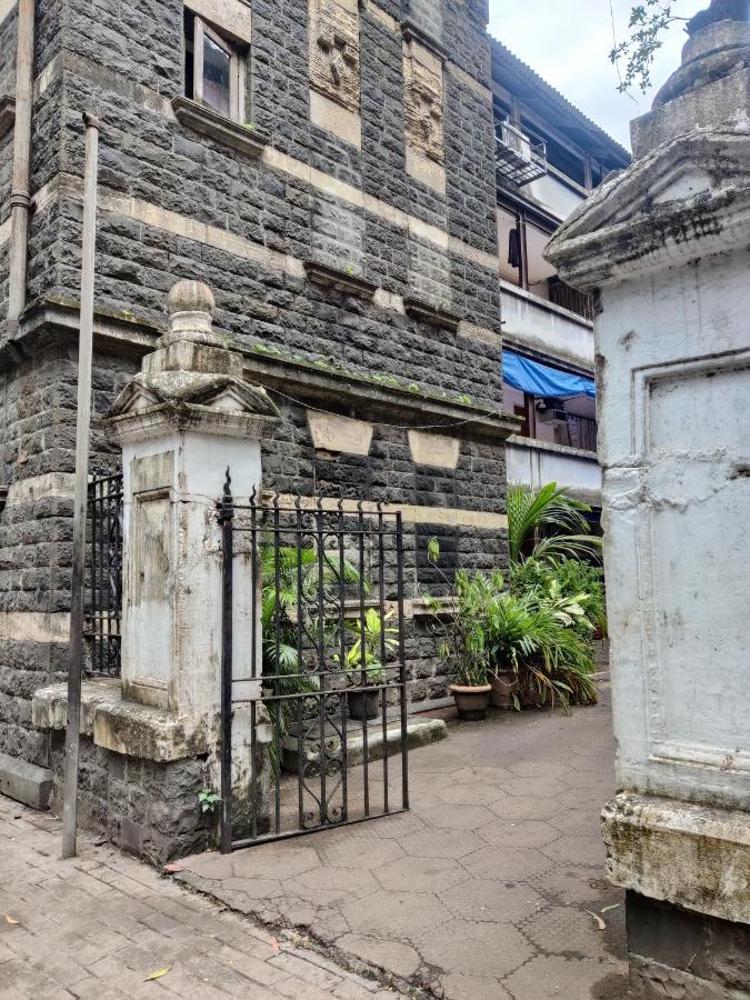 Capital Hotel Mumbai Ngoại thất bức ảnh