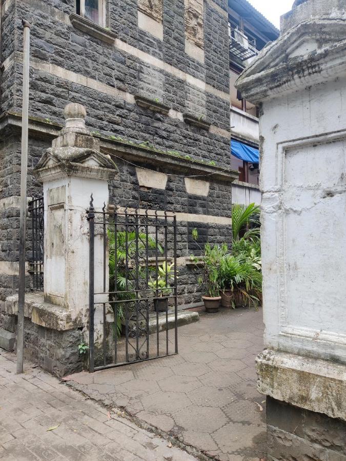 Capital Hotel Mumbai Ngoại thất bức ảnh