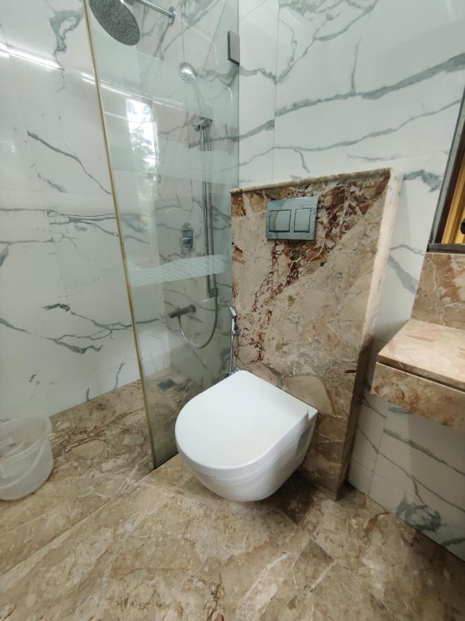 Capital Hotel Mumbai Ngoại thất bức ảnh